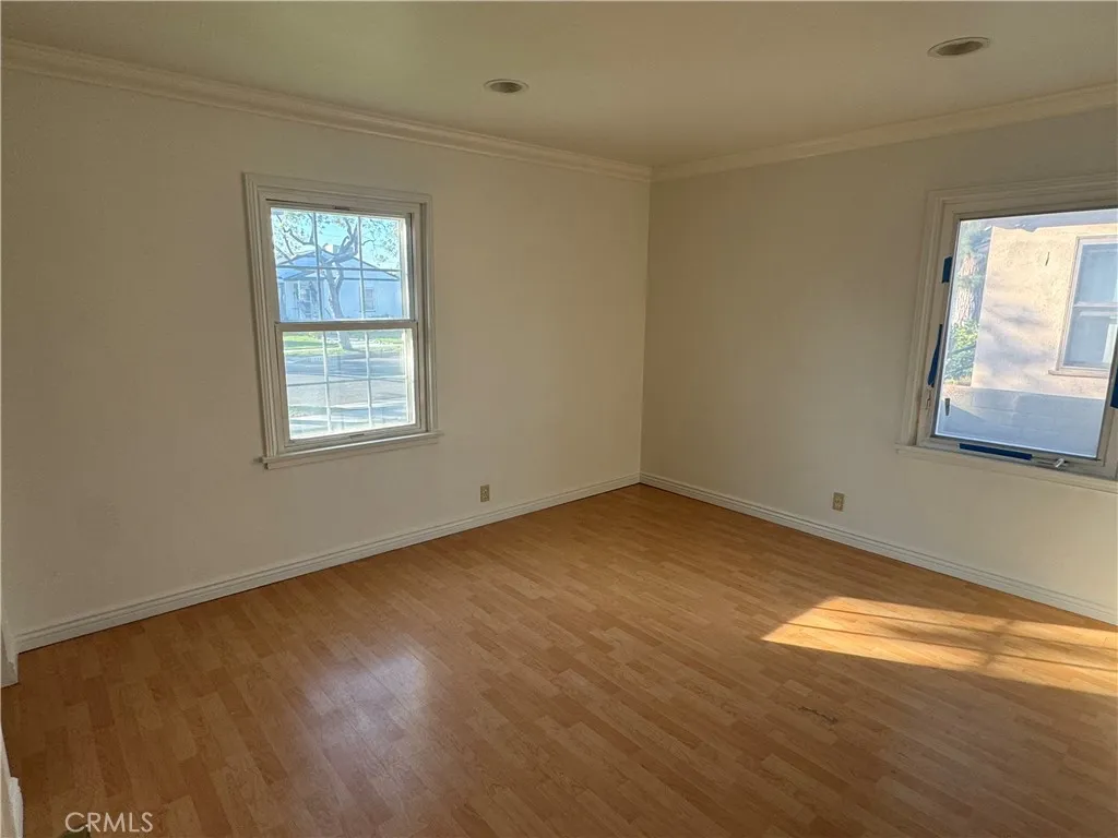 2236 2236 N Manning, Burbank, California 91505 home-pic-4